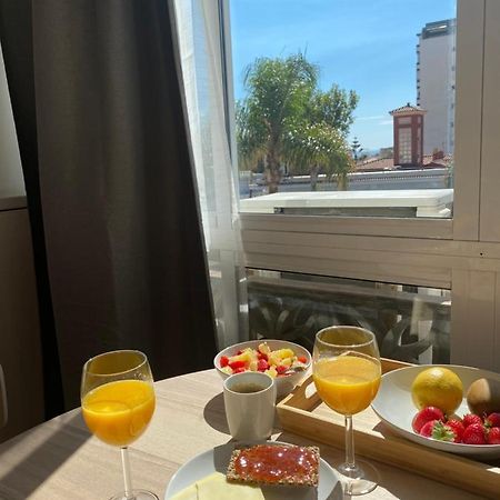 Studio La Carihuela Торремолинос Экстерьер фото