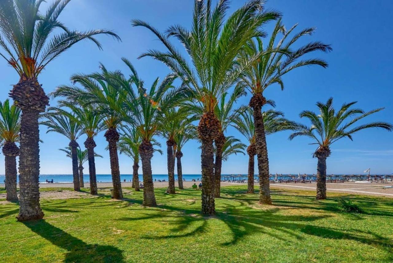 Studio La Carihuela Торремолинос Экстерьер фото
